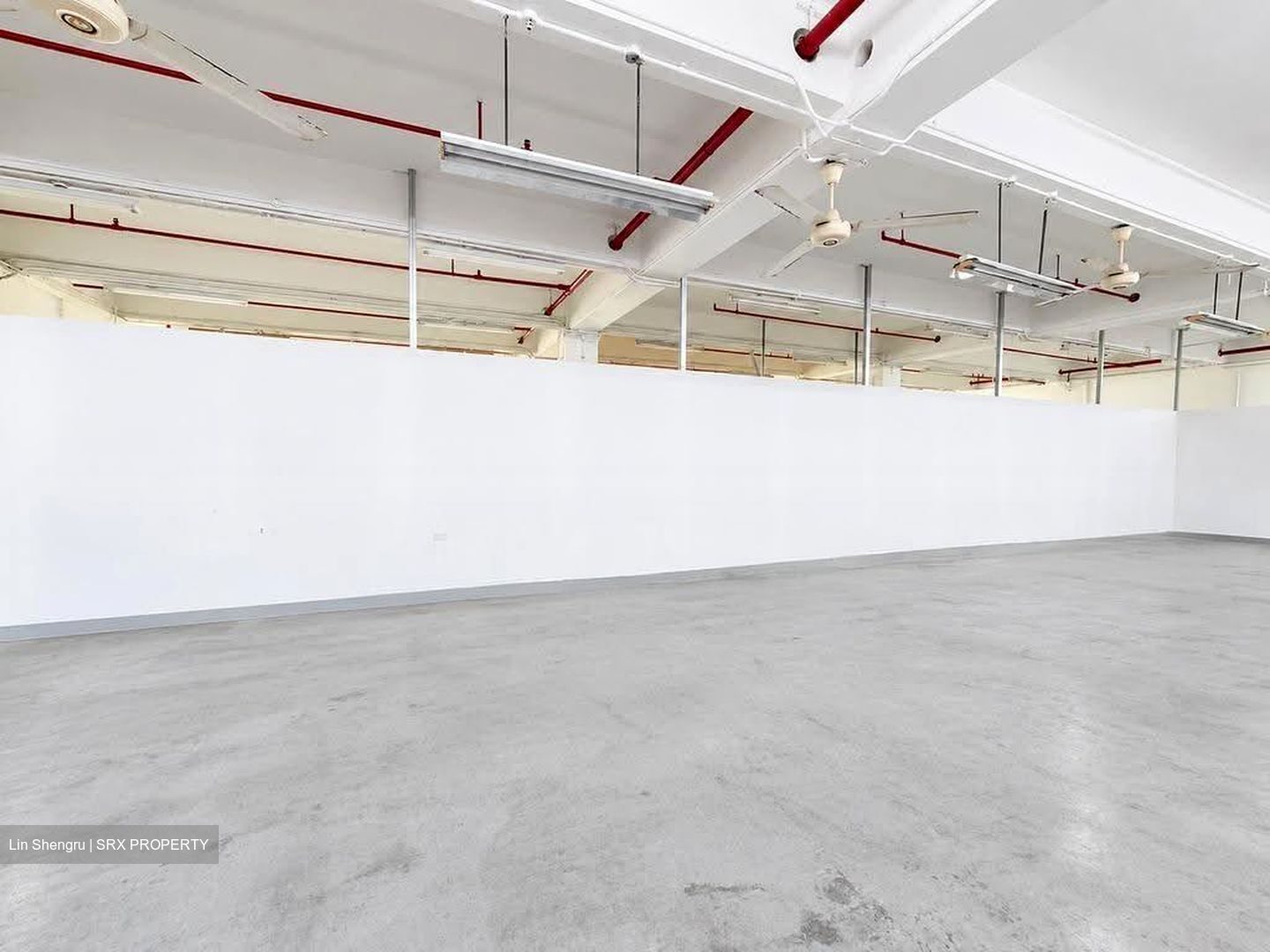 Chutex Building (D12), Warehouse #632986361